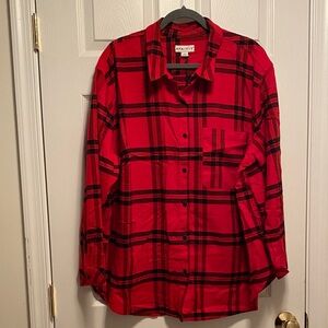 Ava & Viv Women’s Red and Black Plaid Button Down Shirt…size 2X